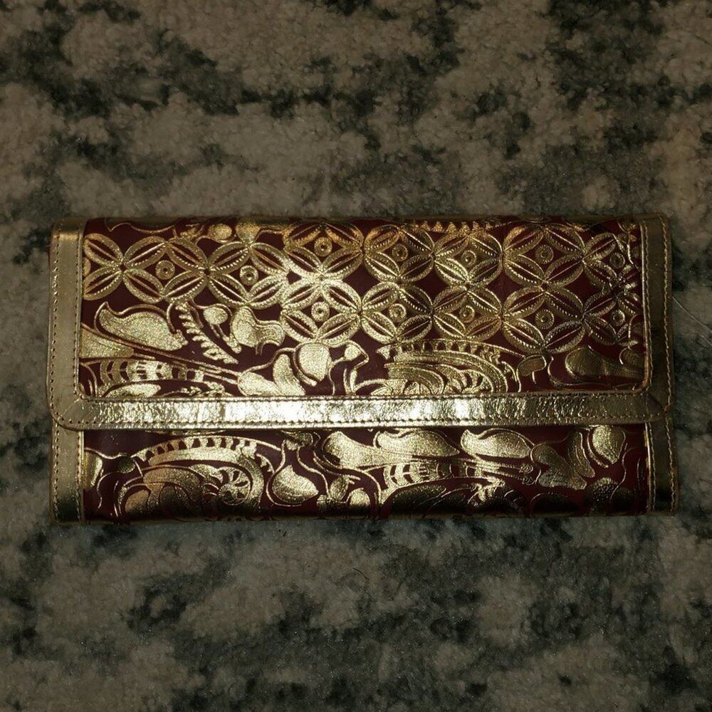 Chico Golden Maroon Clutch || EUC